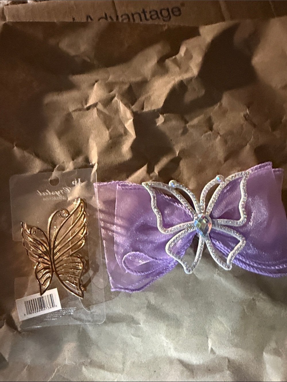 2 Butterfly hair clips